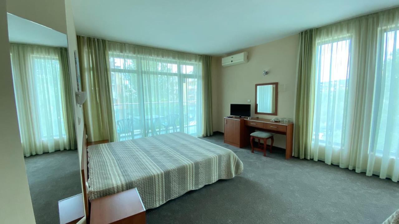 Hotel L&B- Free Parking Slantchev Briag Extérieur photo