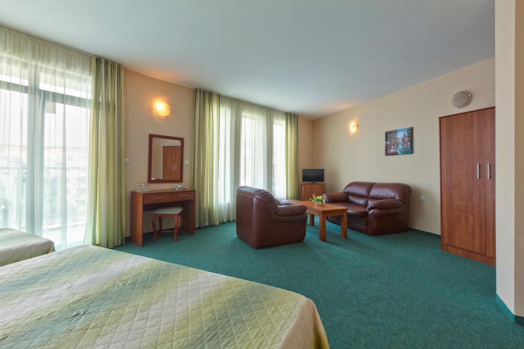 Hotel L&B- Free Parking Slantchev Briag Extérieur photo